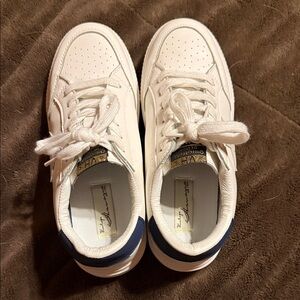 Vintage Havana sneakers